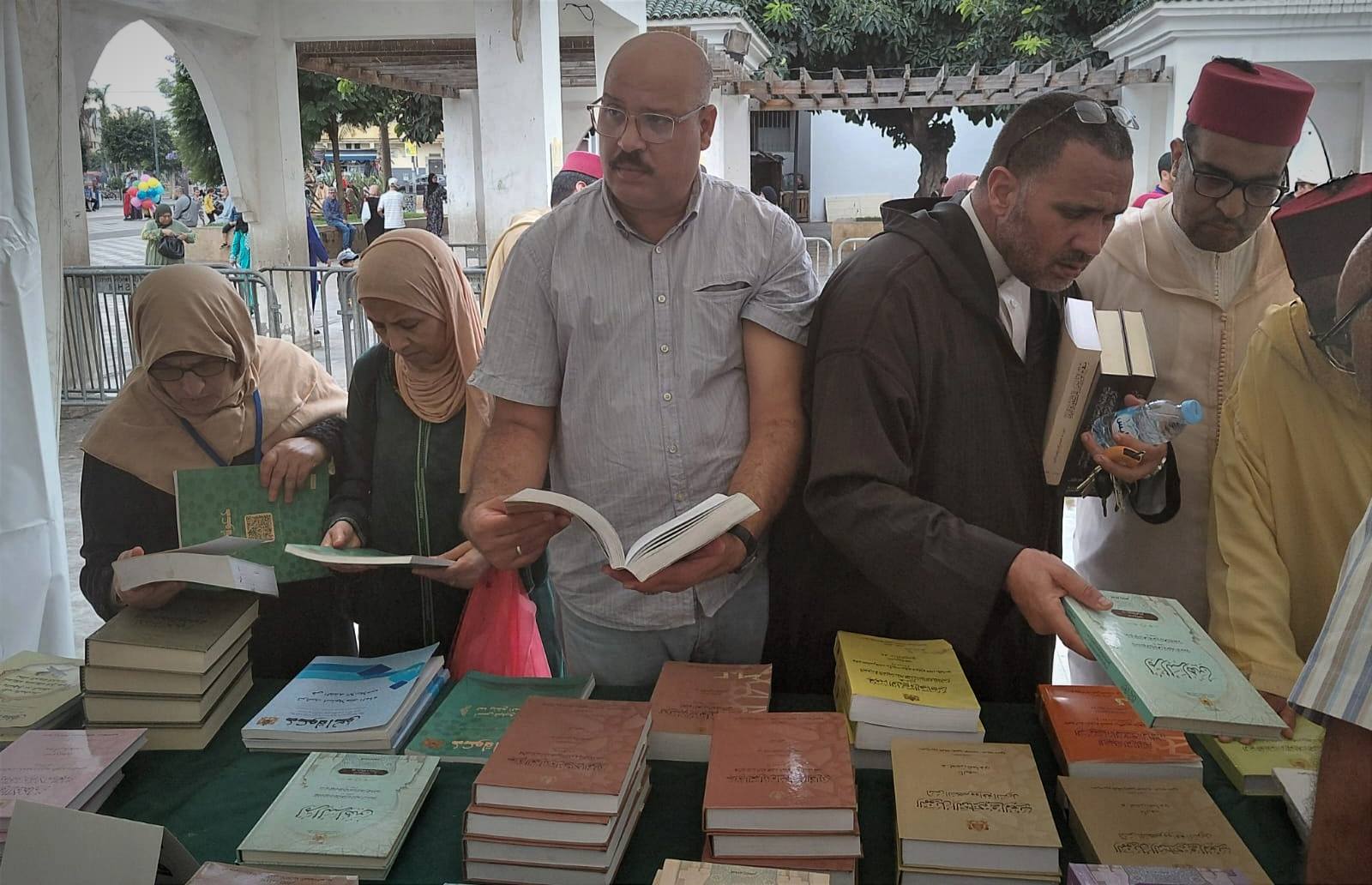 في مشهد جمع بين إشعاع الرسالة النبوية ونبل المعرفة، وبين التربية على القيم والانفتاح على ع