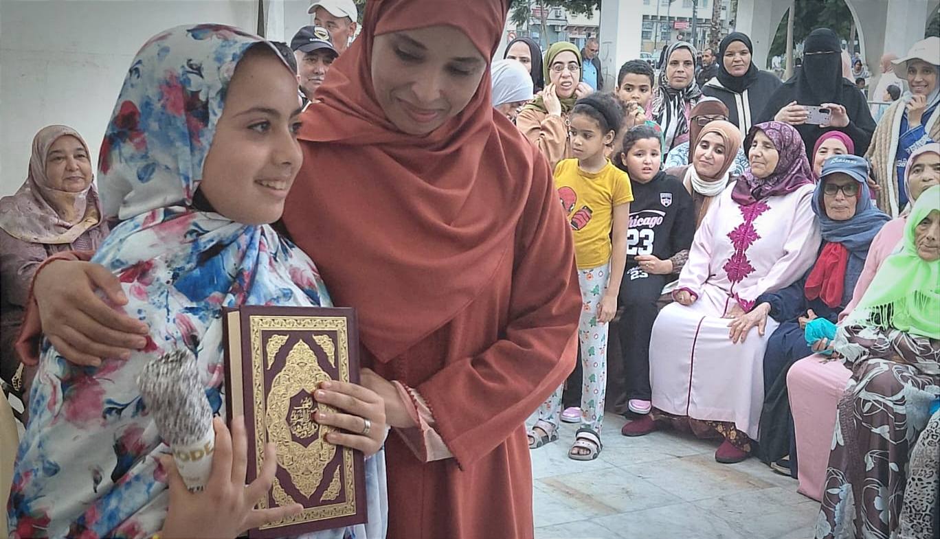 في مشهد جمع بين إشعاع الرسالة النبوية ونبل المعرفة، وبين التربية على القيم والانفتاح على ع