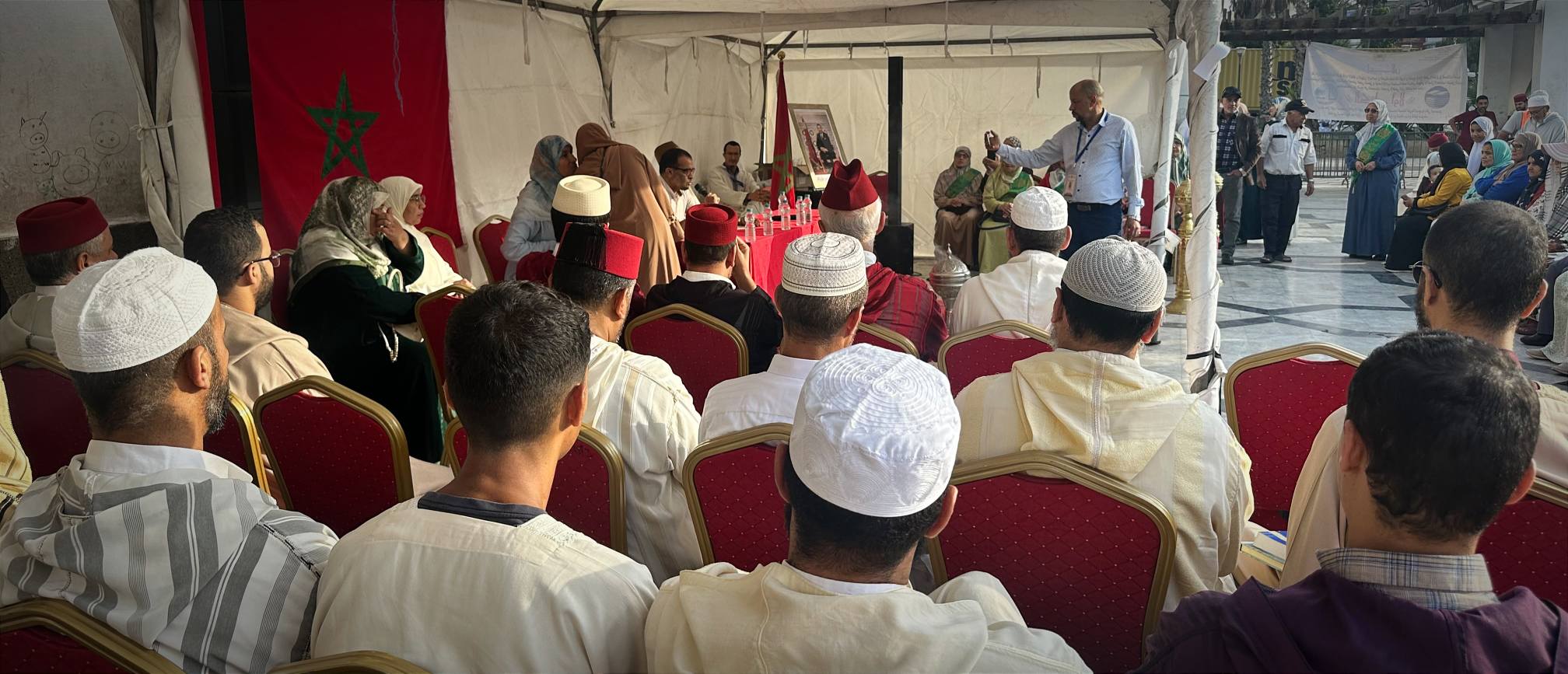 في أفق ترسيخ القيم النبوية وإشاعة الوعي الديني والتربوي والثقافي، اختتمت الخيمة التواصلية