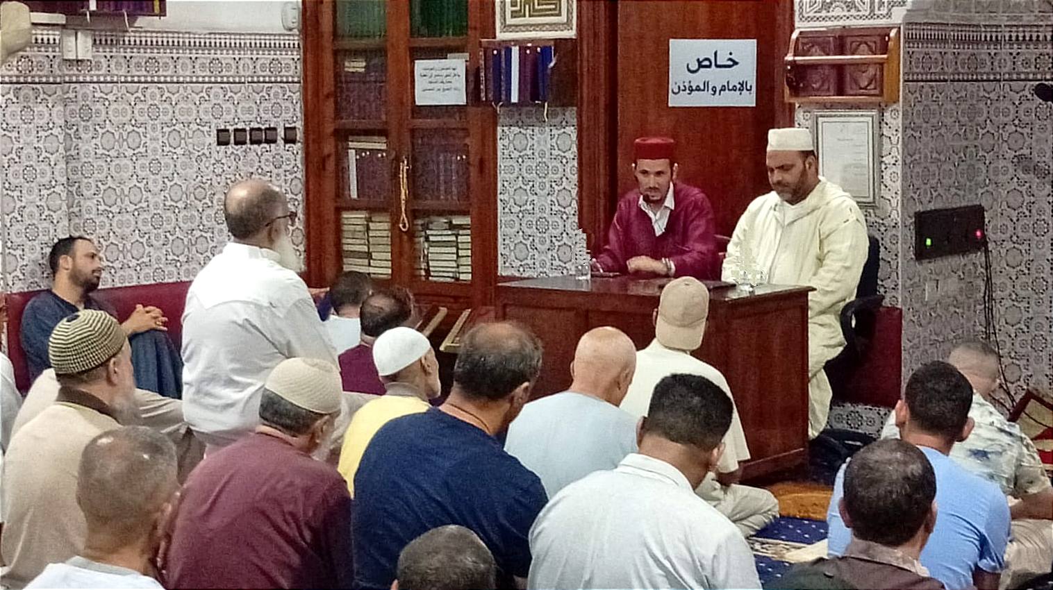 صور من الندوة العلمية بمسجد حكم1 بعنوان "الأدب مع النبي صلى الله عليه وسلم في حياته وبعد و