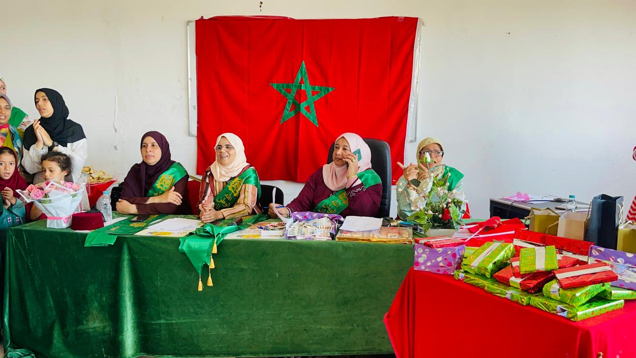 توفير فضاءات تربوية وترفيهية لفائدة الأطفال خلال العطلة الصيفية نظمت لجنة التواصل والعمل ا